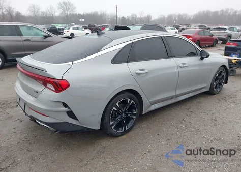 2021 Kia K5 Gt-Line z USA, uszkodzony, nr VIN 5XXG64J23MG043255